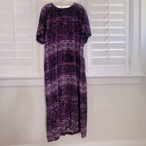 Vintage witchy 80s maxi dress with dark floral print